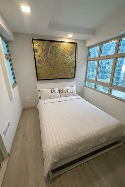 601A Punggol Central photo 3