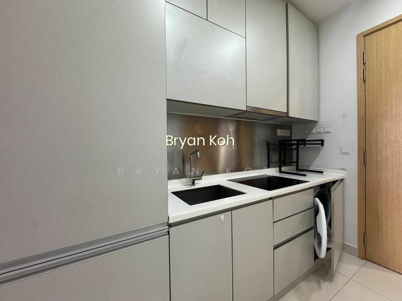 MIDTOWN RESIDENCES photo 6