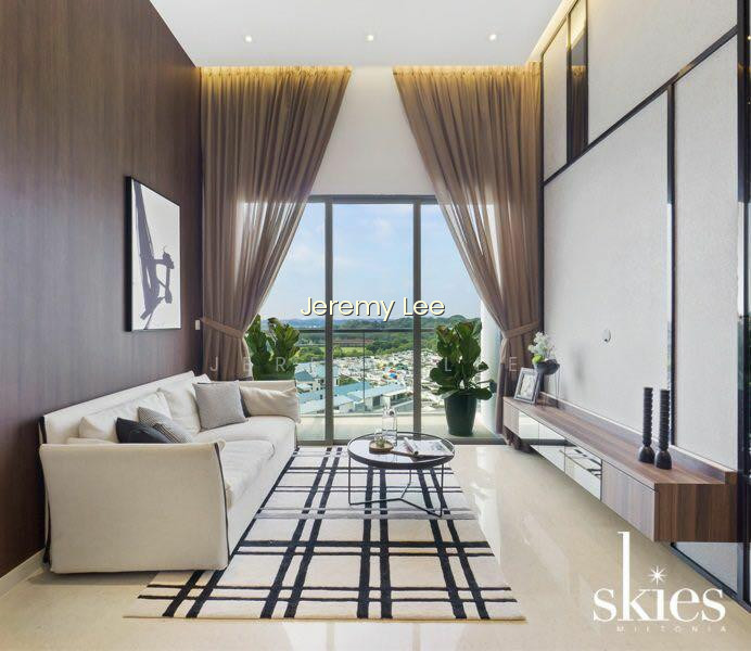 SKIES MILTONIA image 1 of 10