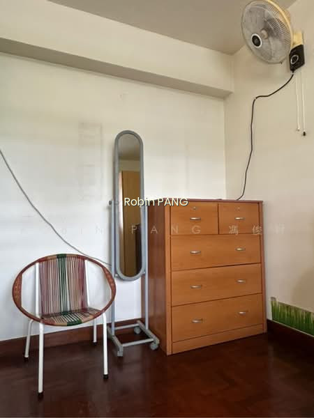 8 HOLLAND AVENUE photo 6