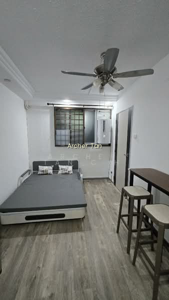 880 TAMPINES AVENUE 8 photo 3