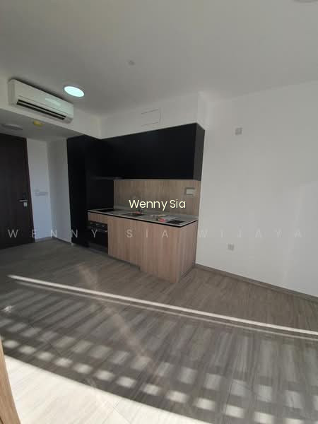 GRANDEUR PARK RESIDENCES photo 6