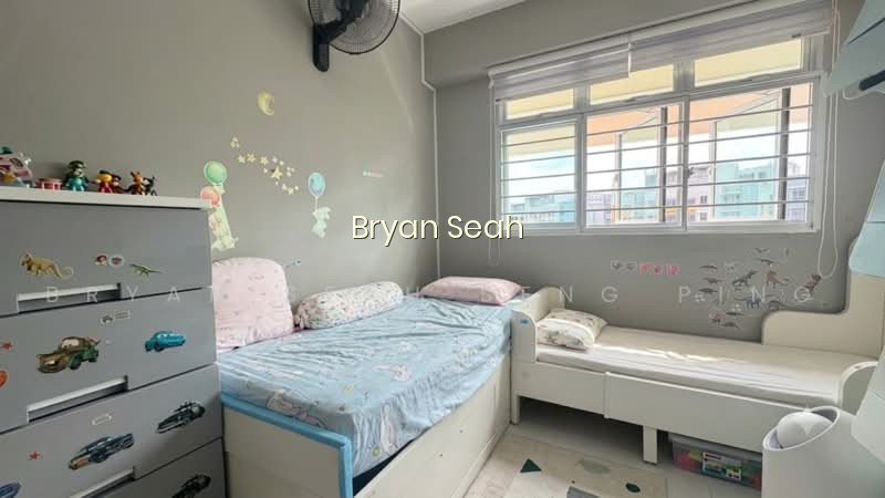 330A ANCHORVALE STREET photo 2