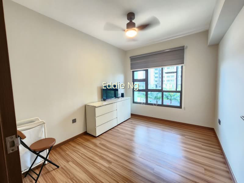 662A TAMPINES STREET 64 image 1 of 10