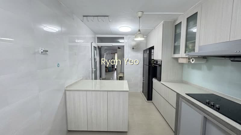 414 HOUGANG AVENUE 10 photo 4