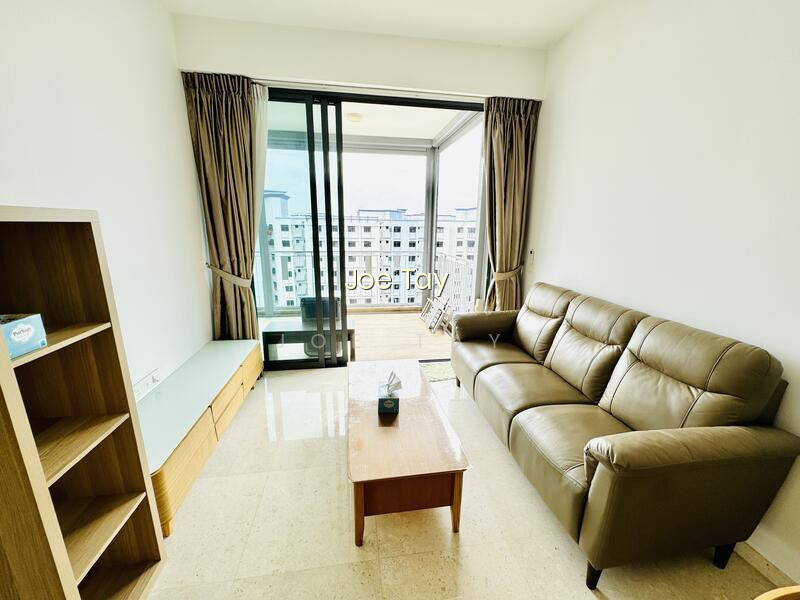 THE LUXURIE 5