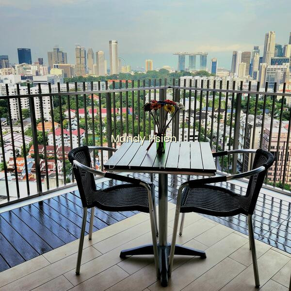 DEVONSHIRE RESIDENCES photo 3