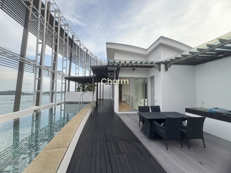 THE OCEANFRONT @ SENTOSA COVE photo 3