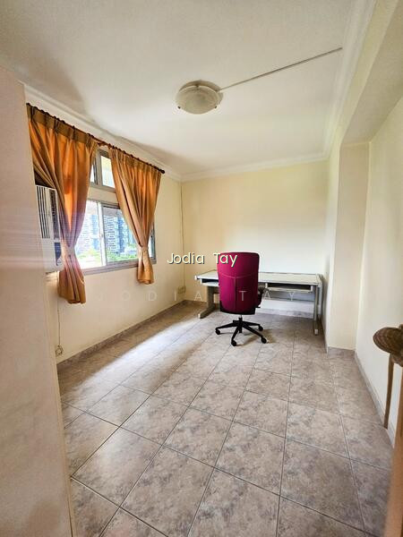 129 Clarence Lane photo 2