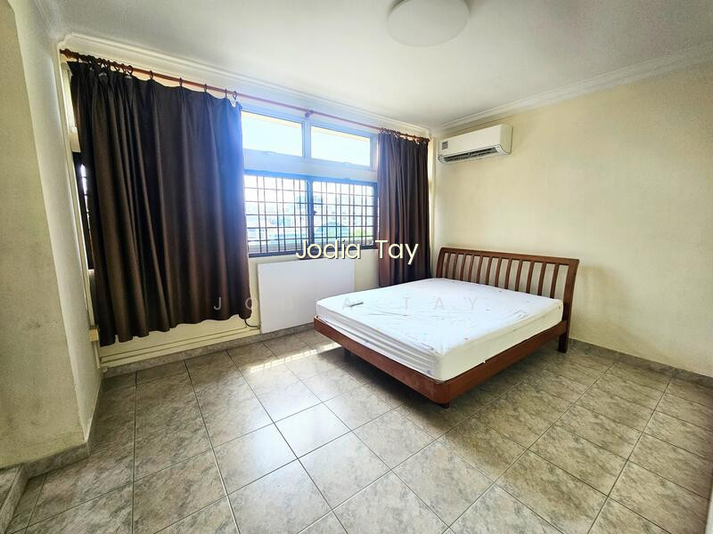 129 Clarence Lane photo 3