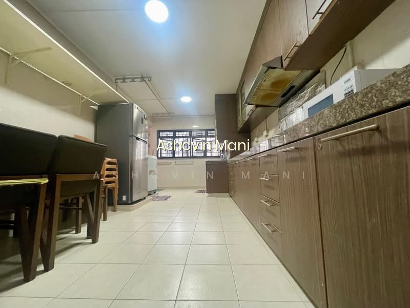 530 JURONG WEST STREET 52 photo 3