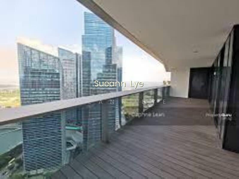 MARINA BAY SUITES image 1 of 8