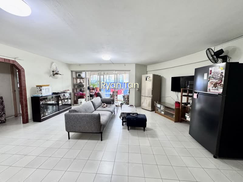 259 ANG MO KIO AVENUE 2 image 1 of 10