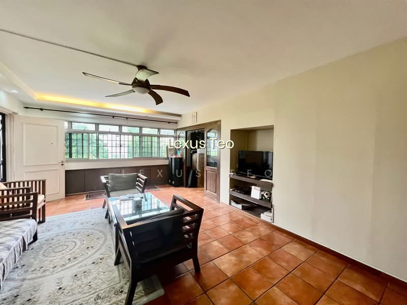 350 TAMPINES STREET 33 photo 5