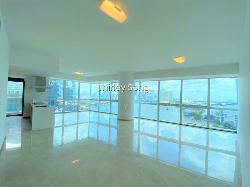MARINA BAY RESIDENCES image 1 of 10