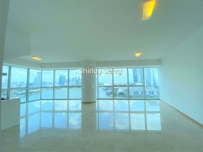 MARINA BAY RESIDENCES photo 4