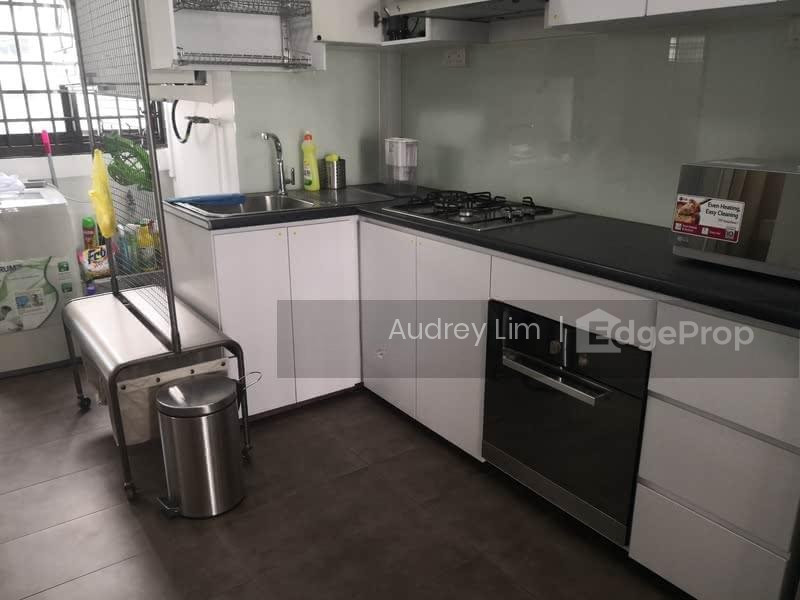 126 LORONG 1 TOA PAYOH photo 2