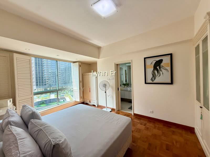 ASTOR GREEN photo 5