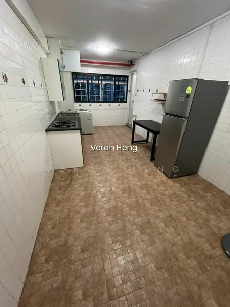 150 ANG MO KIO AVENUE 5 photo 3