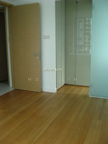 ONE AMBER photo 2