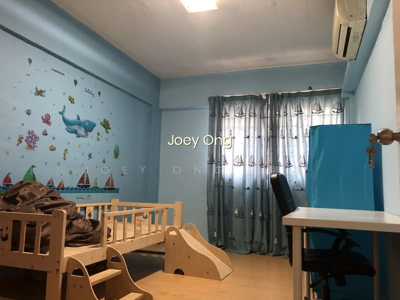 406 JURONG WEST STREET 42 photo 2