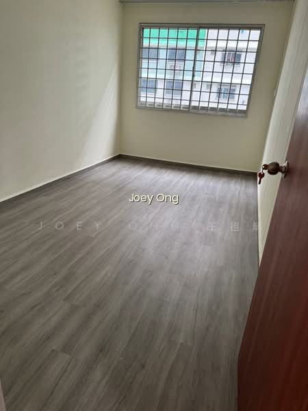 823 JURONG WEST STREET 81 image 1 of 10