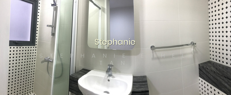 SOPHIA HILLS photo 5