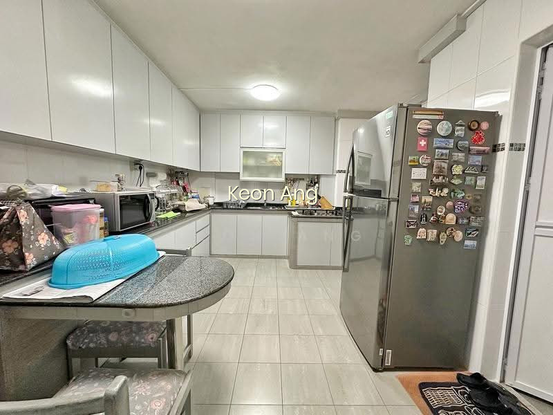 153 BISHAN STREET 13 photo 3