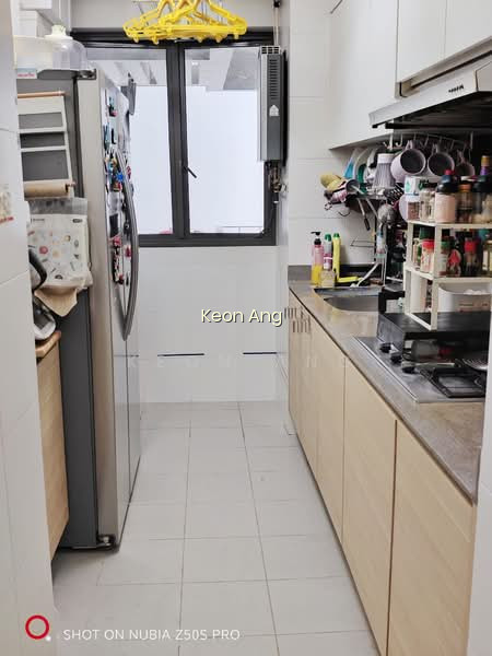 347B YISHUN AVENUE 11 image 1 of 5