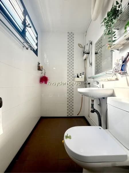 234 SERANGOON AVENUE 3 photo 6