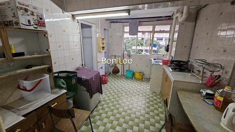 137 JALAN BUKIT MERAH photo 3