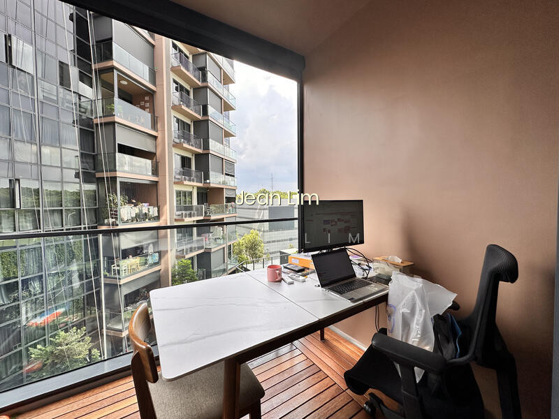 FOURTH AVENUE RESIDENCES photo 3