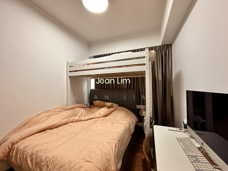 FOURTH AVENUE RESIDENCES photo 5