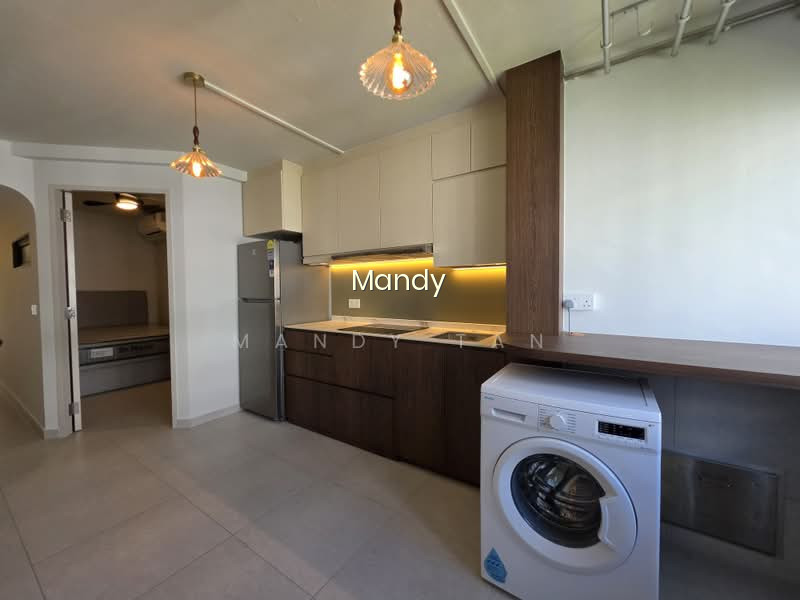 307 CLEMENTI AVENUE 4 image 1 of 10
