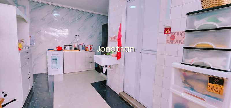 466 PASIR RIS STREET 41 photo 3