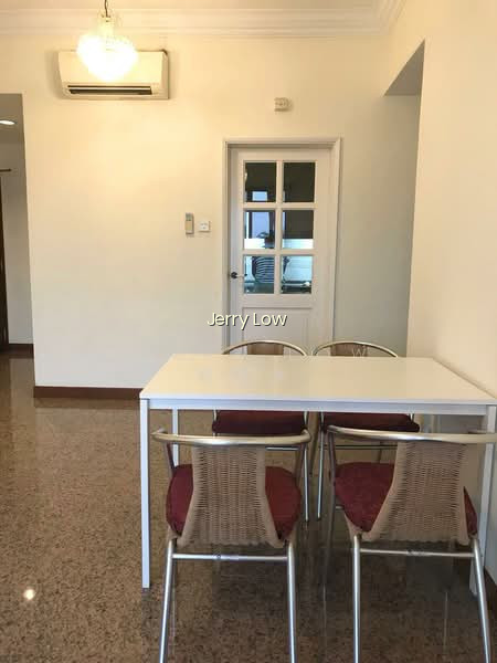 SHERWOOD CONDO photo 5