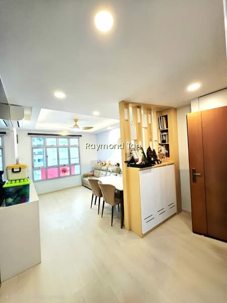 95C HENDERSON ROAD photo 2