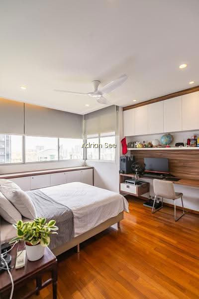 RIDGEWOOD CONDOMINIUM photo 4