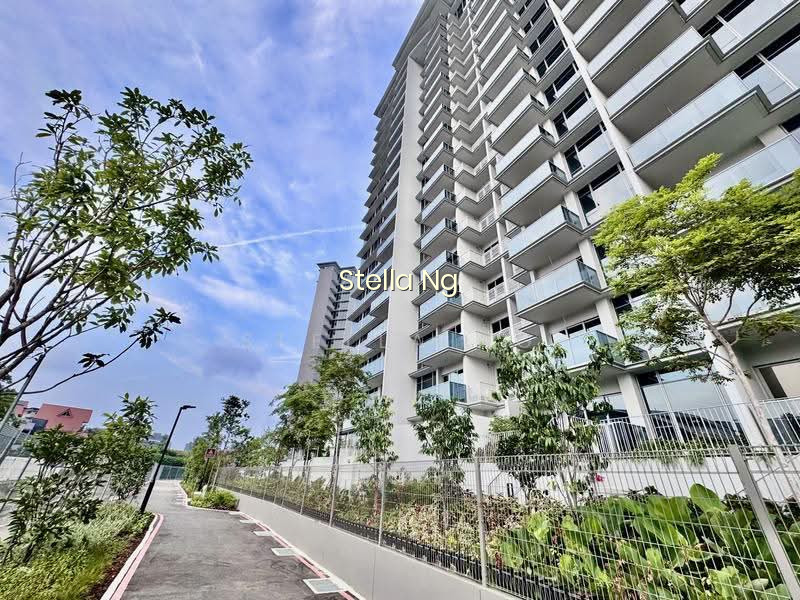 GRAND DUNMAN image 1 of 8
