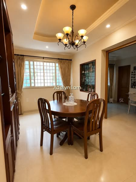 324 YISHUN CENTRAL photo 3
