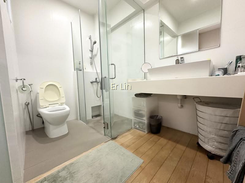 584 CHENG SAN COURT photo 5
