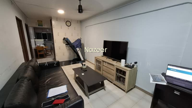 222 SERANGOON AVENUE 4 photo 4