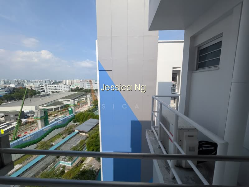 785B WOODLANDS RISE photo 4