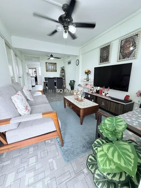 209 BOON LAY PLACE image 1 of 10