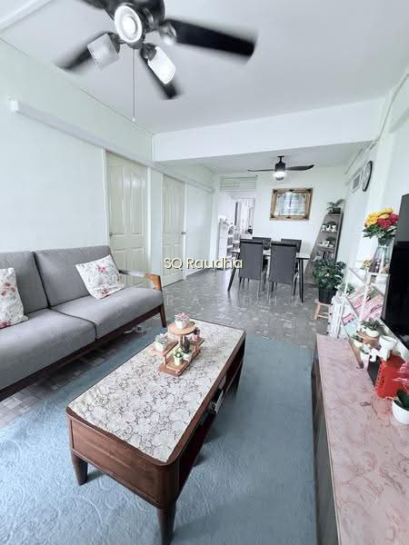 209 BOON LAY PLACE photo 2