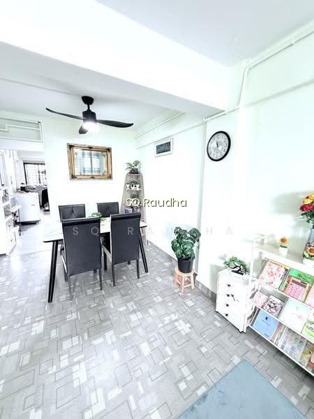 209 BOON LAY PLACE photo 6