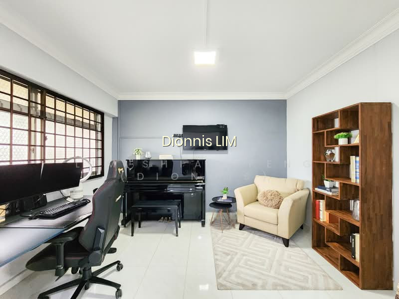 861 WOODLANDS STREET 83 photo 5