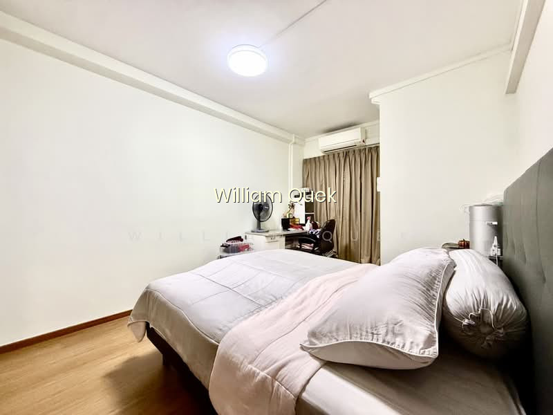 661 HOUGANG AVENUE 4 photo 4