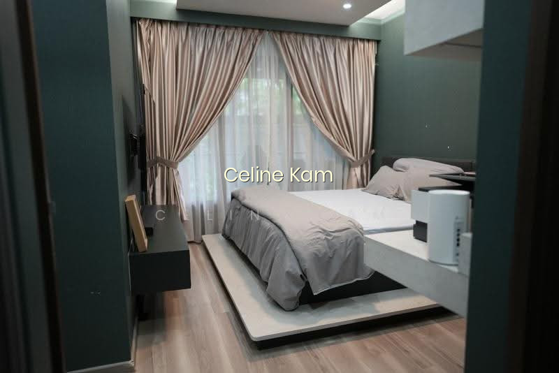 198 CANBERRA DRIVE photo 4