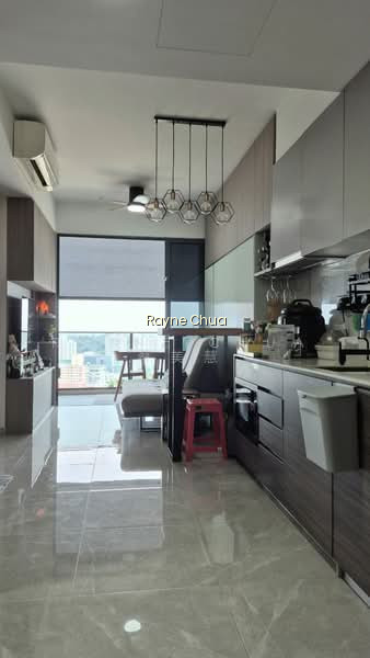 STIRLING RESIDENCES photo 2